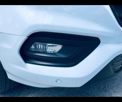 Ford Transit Custom 2.0 TDCi 130 PC Furgone Titani - 19