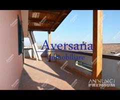 Appartamento mansardato con terrazzo