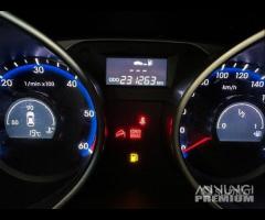 Hyundai iX35 2.0 CRDi 4WD Comfort - 11