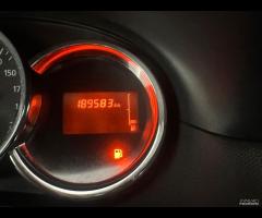 Dacia Duster 1.5 dCi 110CV 4x2 Lauréate - 12