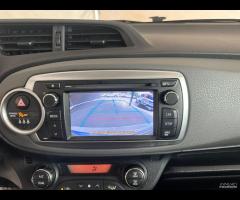 Toyota Yaris 1.4 D-4D 5 porte Active - 14
