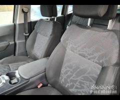 Peugeot 3008 allure 1.6hdi - 9