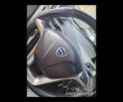 Lancia ypsilon 1.3mjt 95cv platino - 12