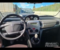 Lancia ypsilon 1.4gpl platino plus - 6