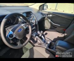 Ford focus 1.6tdci titanium - 7