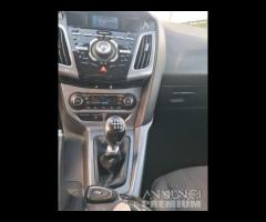 Ford focus 1.6tdci titanium - 13