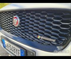 Jaguar e-pace 2.0td 150cv r-dynamic - 7