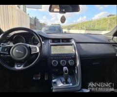 Jaguar e-pace 2.0td 150cv r-dynamic - 8