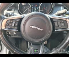 Jaguar e-pace 2.0td 150cv r-dynamic - 12