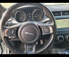 Jaguar e-pace 2.0td 150cv r-dynamic - 18