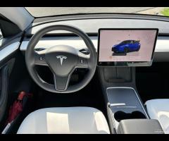 Tesla Model Y Model Y Long Range AWD - 8
