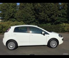 Fiat Punto 1.3 Mjt . Neopatentati - 2011 - 7