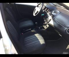 Fiat Punto 1.3 Mjt . Neopatentati - 2011 - 10