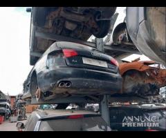 AUDI A4 2008-2012 Ricambi