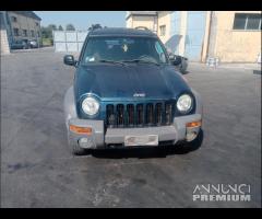 Jeep Cherokee 2.5 2002 Demolito - Per Ricambi - 8