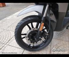 Sym Symphony 50 E5 Grigio Chiaro Opaco - 9