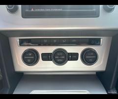 Volkswagen Passat Variant 2.0 TDI DSG Executive Bl - 7
