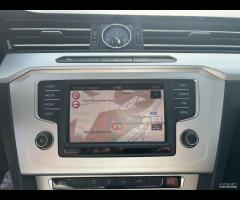 Volkswagen Passat Variant 2.0 TDI DSG Executive Bl - 9