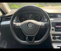 Volkswagen Passat Variant 2.0 TDI DSG Executive Bl - 10