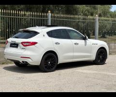Maserati Levante Granlusso- Tetto Panoram-full Opt - 7