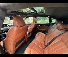 Maserati Levante Granlusso- Tetto Panoram-full Opt - 16