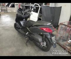 Yamaha Xmax - X Max Demolito - Per Ricambi