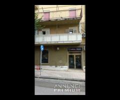 Provinciale locale commerciale possibilità di - 21