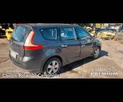 ricambi renault scenic III 2010 1.5DCI