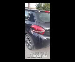 ricambi peugeot 208 1.6 hdi allure