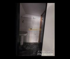 Imperia Oneglia via Foce Negozio - ufficio - 10