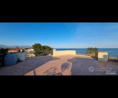 Grazioso bivani con terrazza a Sant'Anna-Mascali - 16