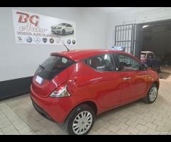 Lancia Ypsilon 0.9 TwinAir 85 CV Metano Ecochic 20 - 8