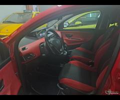 Lancia Ypsilon 0.9 TwinAir 85 CV Metano Ecochic 20 - 17