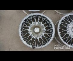 Cerchi In Lega Da 15" Per Mazda 323 - 626