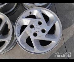 Cerchi In Lega Da 15" Per Ford Escort Rs Turbo - 4
