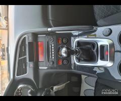 PEUGEOT 3008 1.6 HDi 115CV ANNO 2015 290000KM - 6