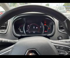 RENAULT SCENIC 1300 T 3 140 CV AUT. BUSINESS - 8