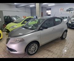 Lancia Ypsilon 0.9 TwinAir 85 CV 5 porte S&S Plati - 8