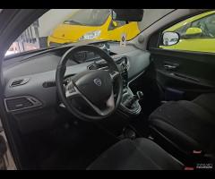 Lancia Ypsilon 0.9 TwinAir 85 CV 5 porte S&S Plati - 14