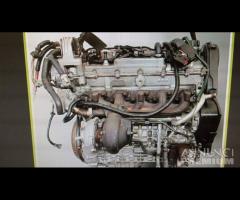 Motore Volvo 2.4D5 D5244T8