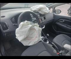 Kia Rio 2014 1.4 D4FC Demolita - Per Ricambi - 6