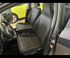 Toyota Yaris 1.0 gpl red edition full 2016 - 14