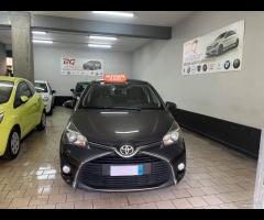 Toyota Yaris 1.0 gpl red edition full 2016 - 23