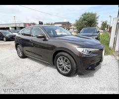 ALFA ROMEO STELVIO 150cv navi xenon pelle tetto