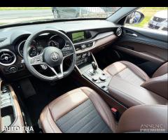 ALFA ROMEO STELVIO 150cv navi xenon pelle tetto - 23