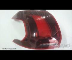 Ricambi stop fanale posteriore peugeot 2008 LED