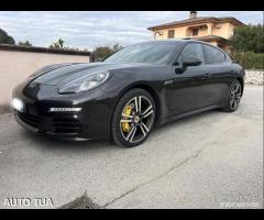 PORSCHE PANAMERA 3.0 DIESEL TETTO NAVI PASM
