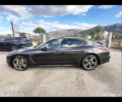 PORSCHE PANAMERA 3.0 DIESEL TETTO NAVI PASM - 11