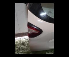 stop posteriore LED dx,sx renault captur 2018
