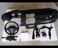 musata completa renault clio 4 2017
